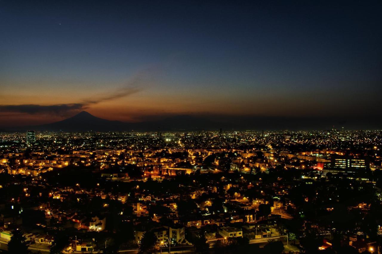 Puebla Inn Express Bagian luar foto