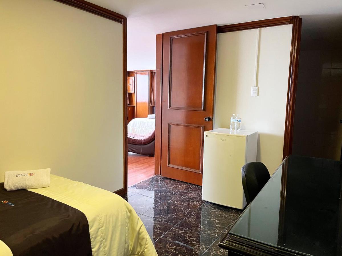 Puebla Inn Express Bagian luar foto