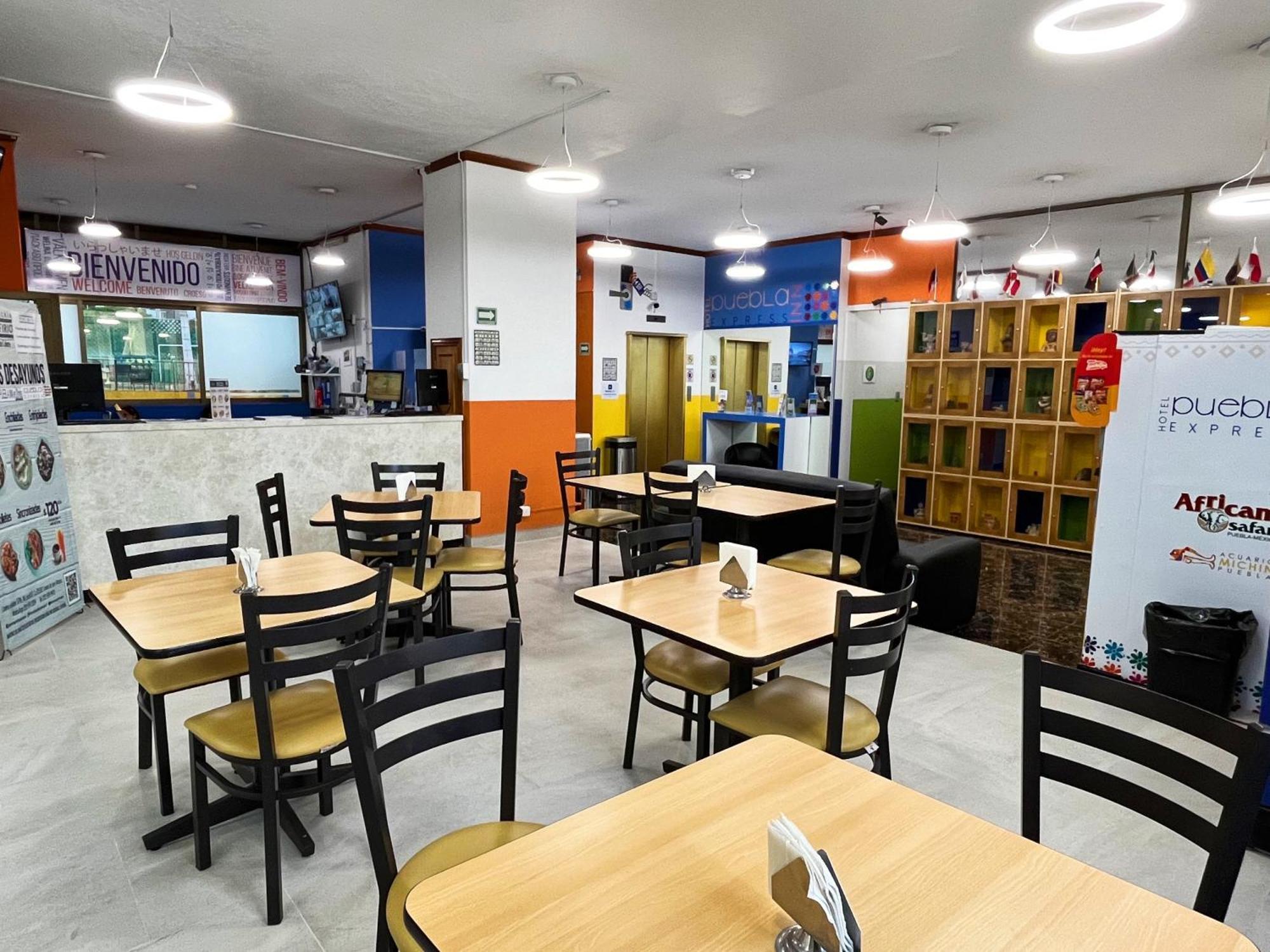Puebla Inn Express Bagian luar foto